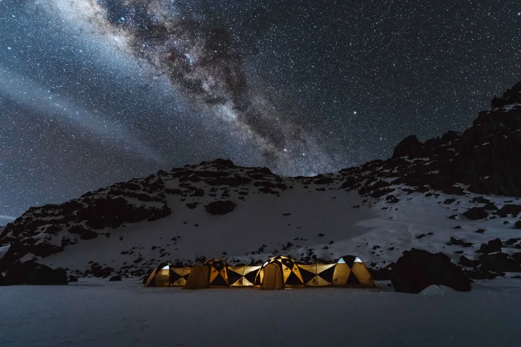 Altezza Travel Camp im Kibo-Krater.